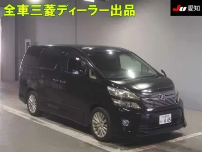 Toyota VELLFIRE  с аукциона в Японии