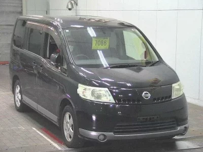 Nissan SERENA  с аукциона в Японии