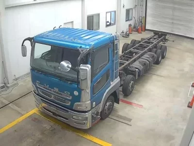 Mitsubishi FUSO TRUCK  с аукциона в Японии