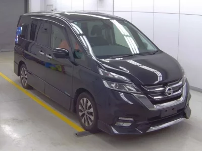 Nissan SERENA  с аукциона в Японии