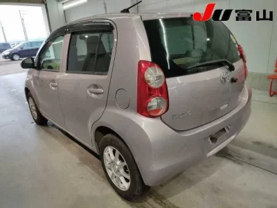 Toyota PASSO  с аукциона в Японии