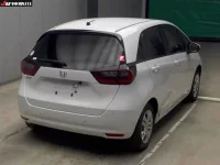 Honda FIT лот № 6002 оценка 3  с аукциона в Японии 3