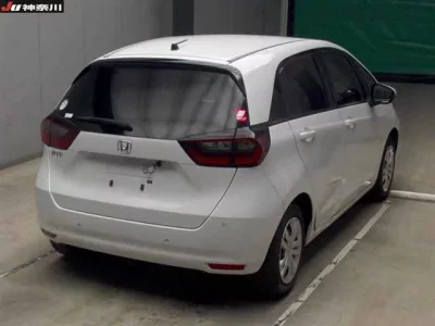 Honda FIT  с аукциона в Японии