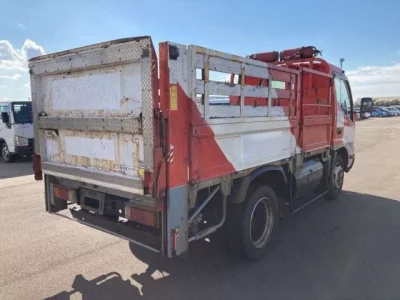 Toyota DYNA  с аукциона в Японии