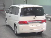 Honda STEP WAGON лот № 7093 оценка 4  с аукциона в Японии 1