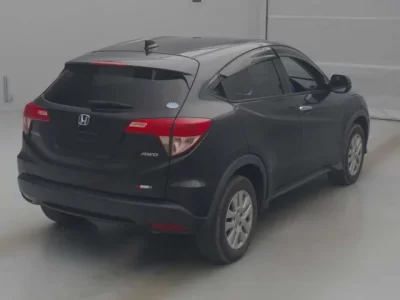 Honda VEZEL  с аукциона в Японии