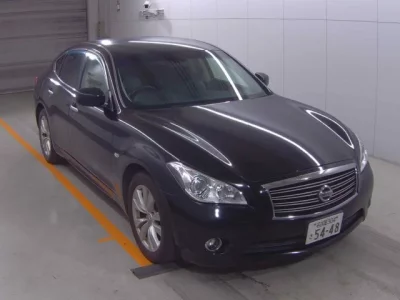 Nissan FUGA  с аукциона в Японии