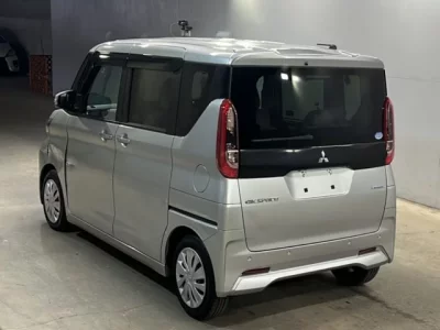 Mitsubishi EK SPACE  с аукциона в Японии