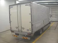 Isuzu FORWARD лот № 1045 оценка RB  с аукциона в Японии 1