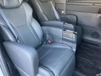 Toyota ALPHARD лот № 30059 оценка 5  с аукциона в Японии 5
