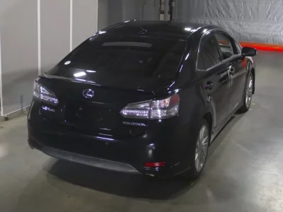 Lexus HS  с аукциона в Японии