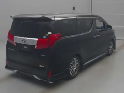 Toyota ALPHARD  с аукциона в Японии