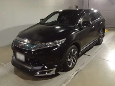 Toyota HARRIER  с аукциона в Японии