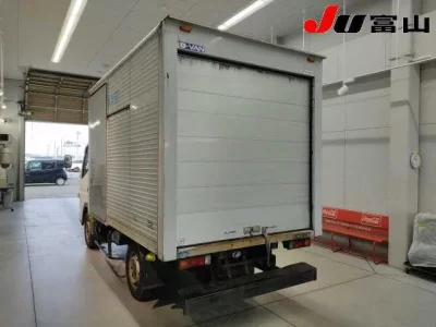 Mitsubishi CANTER  с аукциона в Японии