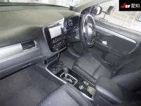Mitsubishi OUTLANDER лот № 71040 оценка 3.5  с аукциона в Японии 2