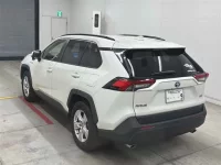 Toyota RAV4 лот № 30070 оценка 4  с аукциона в Японии 1