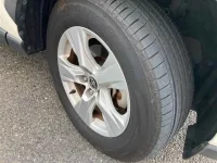 Toyota RAV4 лот № 30070 оценка 4  с аукциона в Японии 8