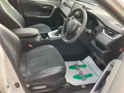 Toyota RAV4  с аукциона в Японии