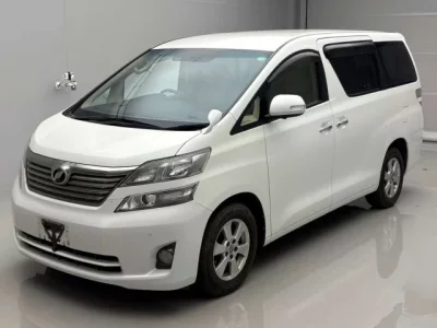 Toyota VELLFIRE  с аукциона в Японии