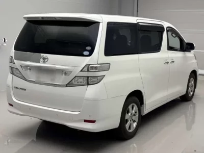 Toyota VELLFIRE  с аукциона в Японии