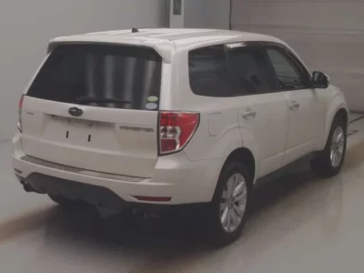 Subaru FORESTER  с аукциона в Японии