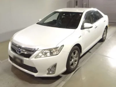 Toyota CAMRY  с аукциона в Японии