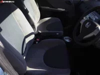 Honda FIT лот № 6027 оценка 4  с аукциона в Японии 7