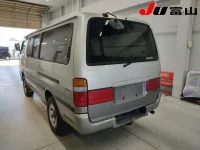 Toyota HIACE VAN лот № 3027 оценка 3.5  с аукциона в Японии 1