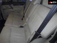 Mitsubishi PAJERO лот № 71042 оценка 3.5  с аукциона в Японии 3