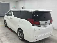 Toyota ALPHARD лот № 30075 оценка 4  с аукциона в Японии 1