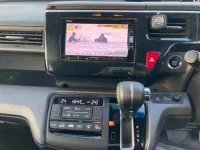 Honda STEP WAGON лот № 30076 оценка 4  с аукциона в Японии 7