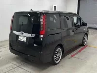 Toyota NOAH лот № 30079 оценка R  с аукциона в Японии 4
