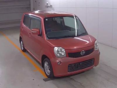 Nissan MOCO  с аукциона в Японии