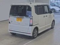 Honda N BOX PLUS лот № 1055 оценка 4  с аукциона в Японии 1