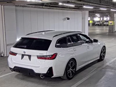 BMW 3-Series  с аукциона в Японии