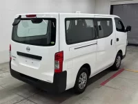 Nissan CARAVAN VAN лот № 30082 оценка 3.5  с аукциона в Японии 4