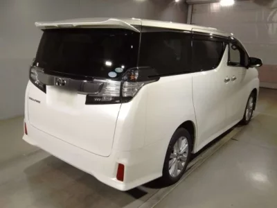 Toyota VELLFIRE  с аукциона в Японии