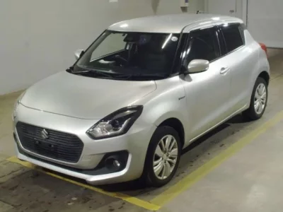 Suzuki SWIFT  с аукциона в Японии