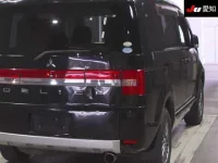 Mitsubishi DELICA D5 лот № 71053 оценка 3.5  с аукциона в Японии 7