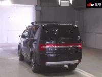 Mitsubishi DELICA D5 лот № 71053 оценка 3.5  с аукциона в Японии 1