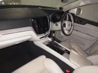 Volvo XC60 лот № 330 оценка 4  с аукциона в Японии 2