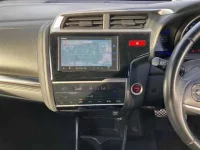 Honda FIT лот № 30083 оценка 3.5  с аукциона в Японии 7