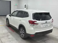 Subaru FORESTER лот № 30085 оценка 4.5  с аукциона в Японии 1