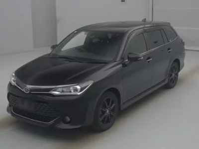 Toyota COROLLA FIELDER  с аукциона в Японии