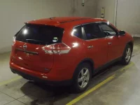 Nissan X-TRAIL лот № 8040 оценка RA  с аукциона в Японии 1