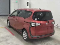 Toyota SIENTA лот № 30088 оценка 4  с аукциона в Японии 1