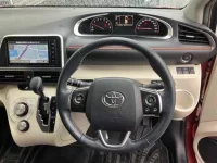 Toyota SIENTA лот № 30088 оценка 4  с аукциона в Японии 6