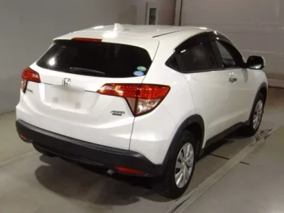 Honda VEZEL  с аукциона в Японии