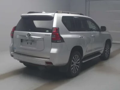 Toyota LAND CRUISER PRADO  с аукциона в Японии