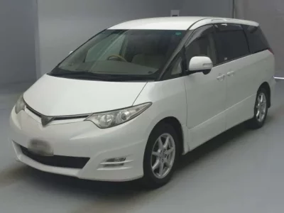 Toyota ESTIMA  с аукциона в Японии